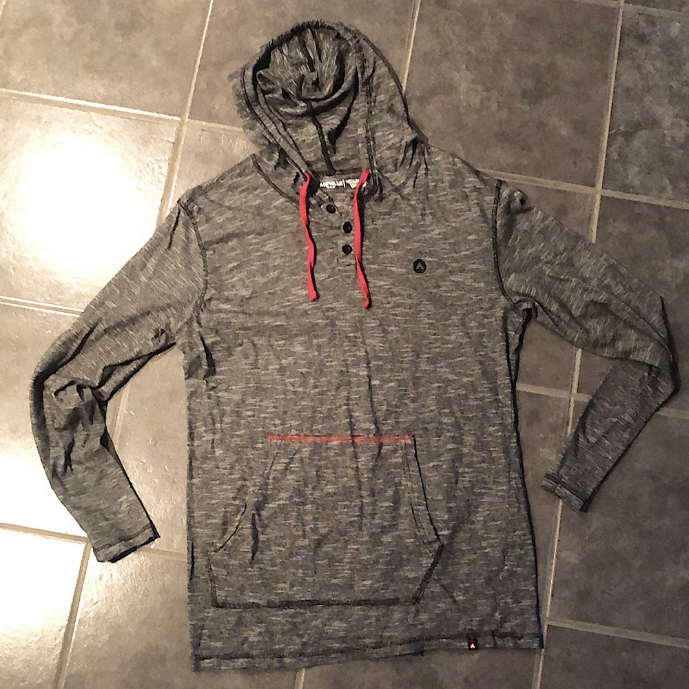 Airwalk long sleeved t-shirt with hoodie - medium